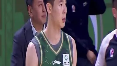 热刺险胜利物浦英联杯，贝里瓦尔关键进球奠定优势