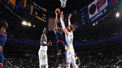 塞蒂恩教练着重对新加盟一队球员进行高强度训练